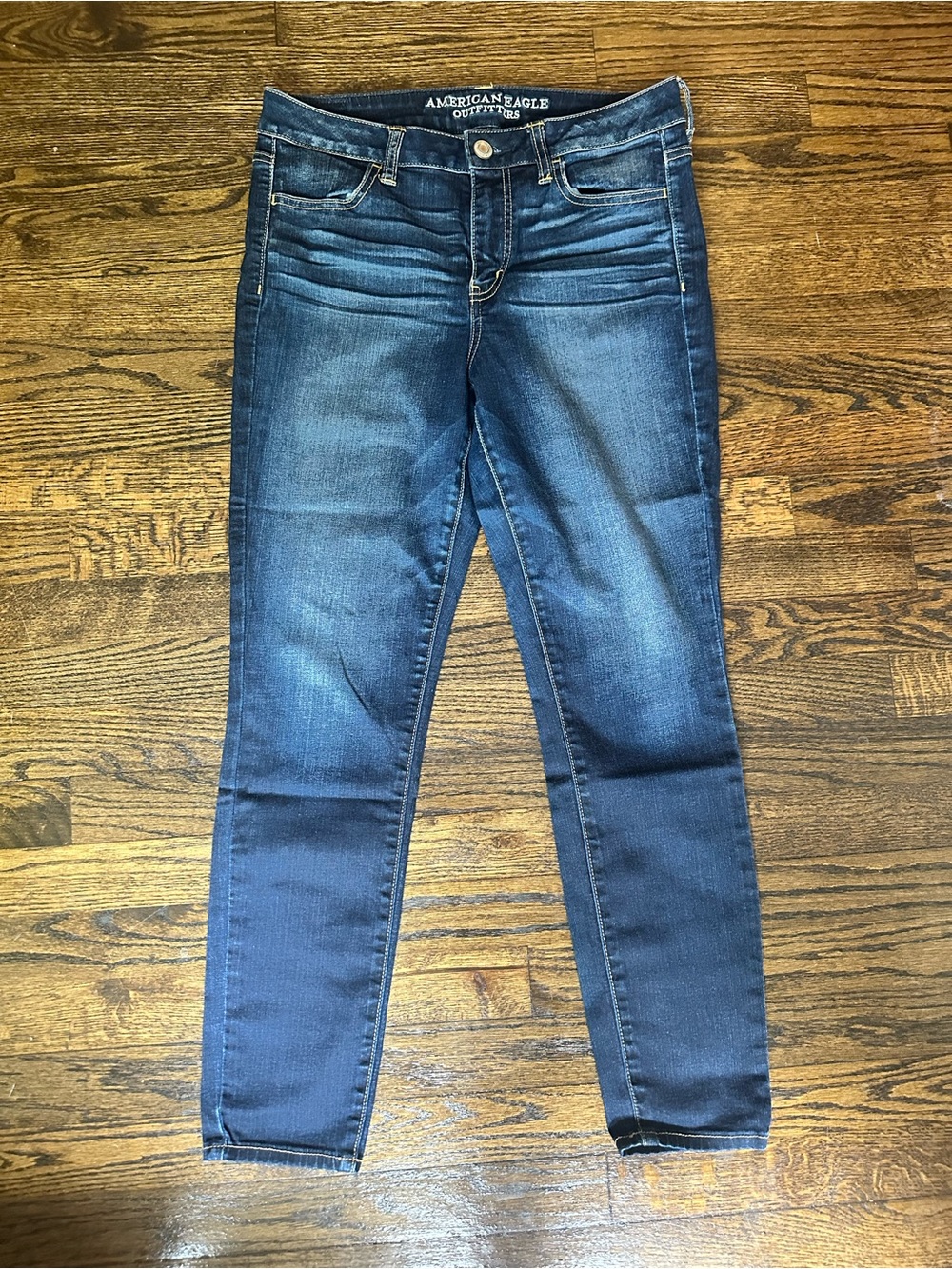 American Eagle High Rise Jegging Super Stretch. Size 10 US